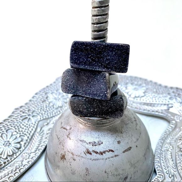 BLACK SOLID SEAMLESS SLAB DRUZY CRYSTAL RING HANDCRAFTED NEW IN BOX BOHO CHIC - Picture 5 of 7